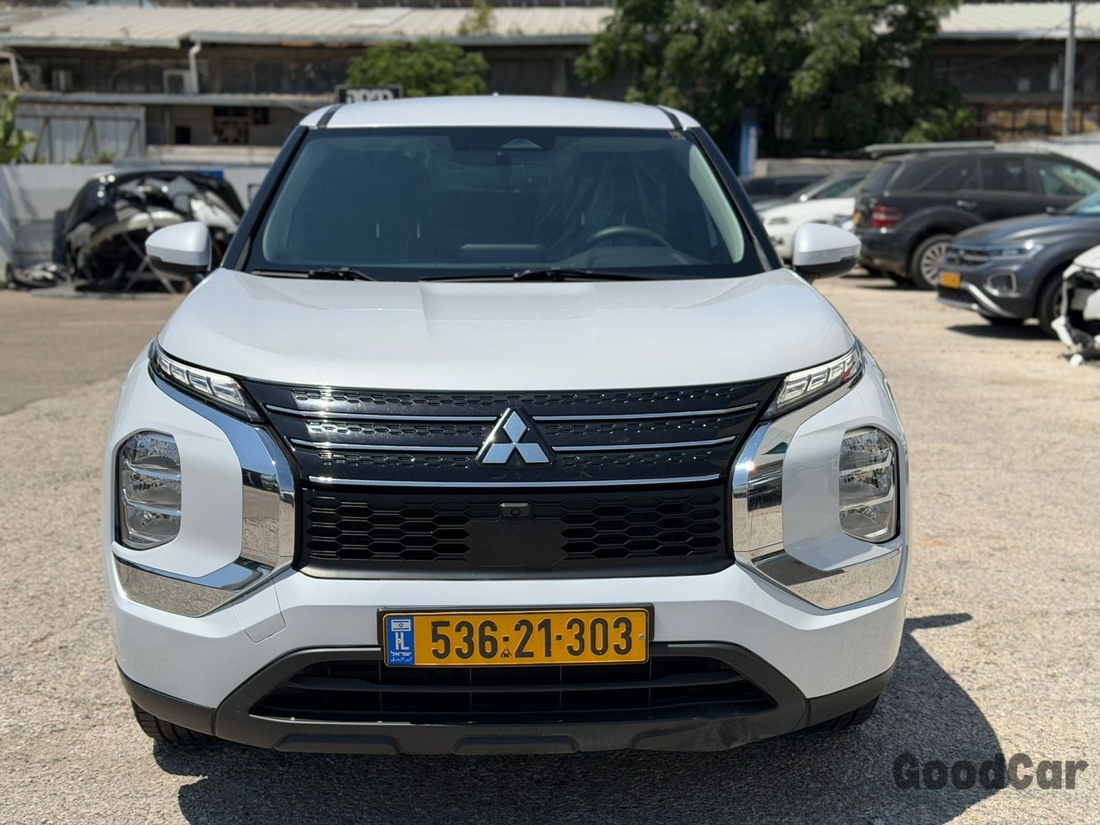 מיצובישי אאוטלנדר — תמונה 2 מתוך 8