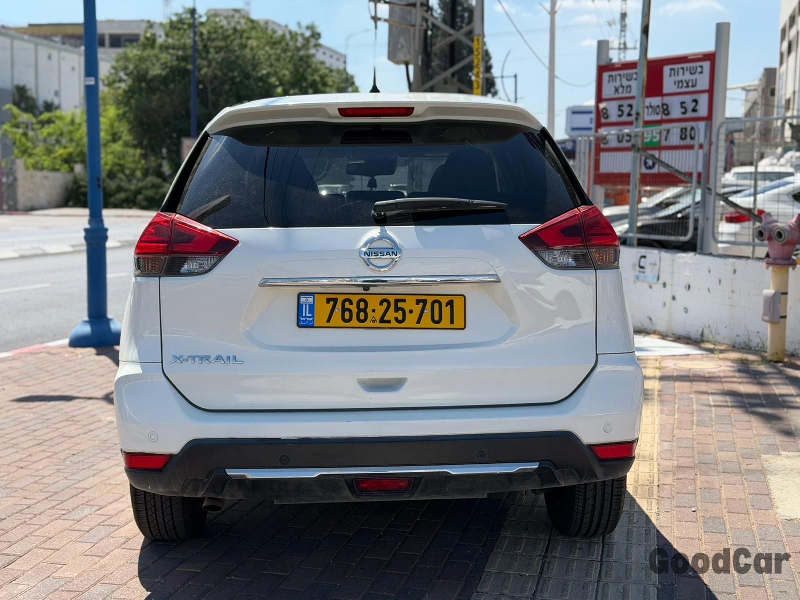 ניסאן אקס טרייל — תמונה 2 מתוך 8