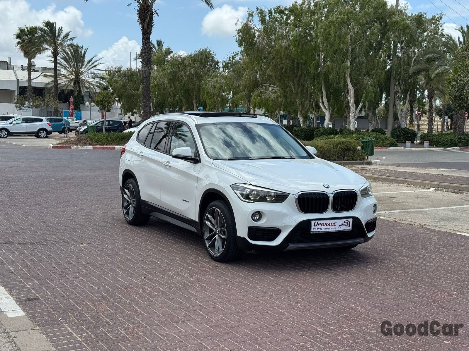 ב מ וו X1 — תמונה 7 מתוך 10