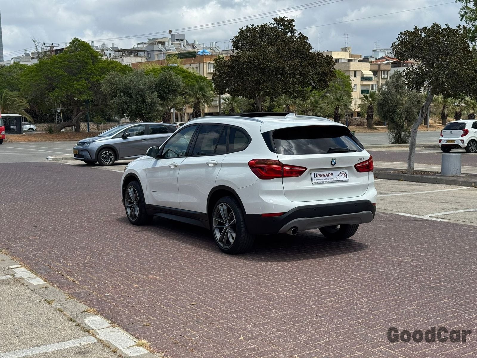ב מ וו X1 — תמונה 6 מתוך 10