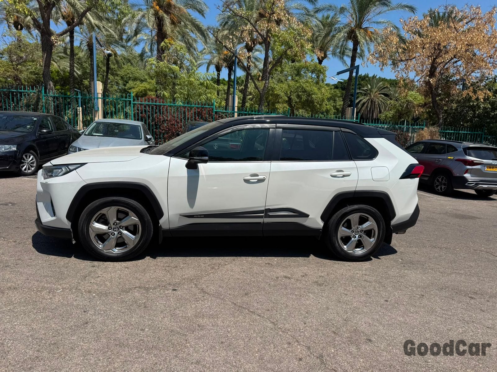 טויוטה RAV4 — תמונה 2 מתוך 10