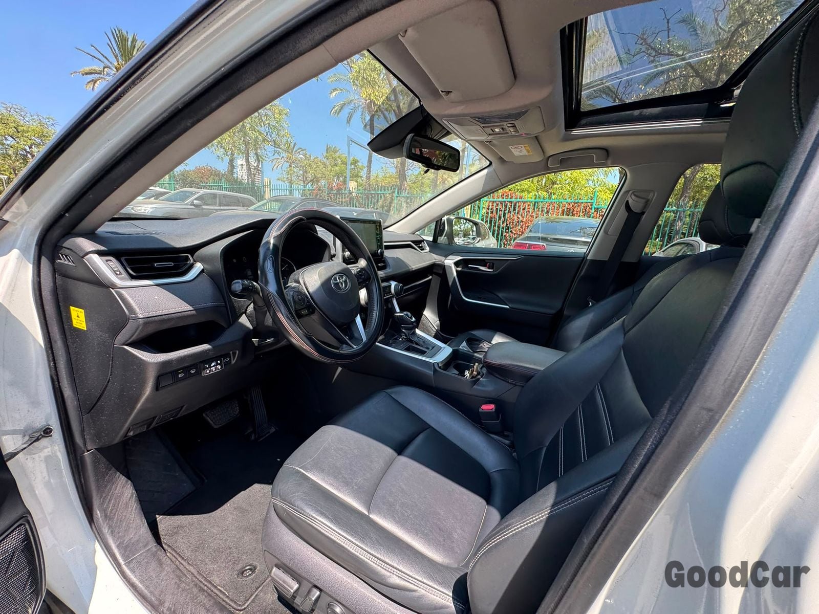 טויוטה RAV4 — תמונה 10 מתוך 10