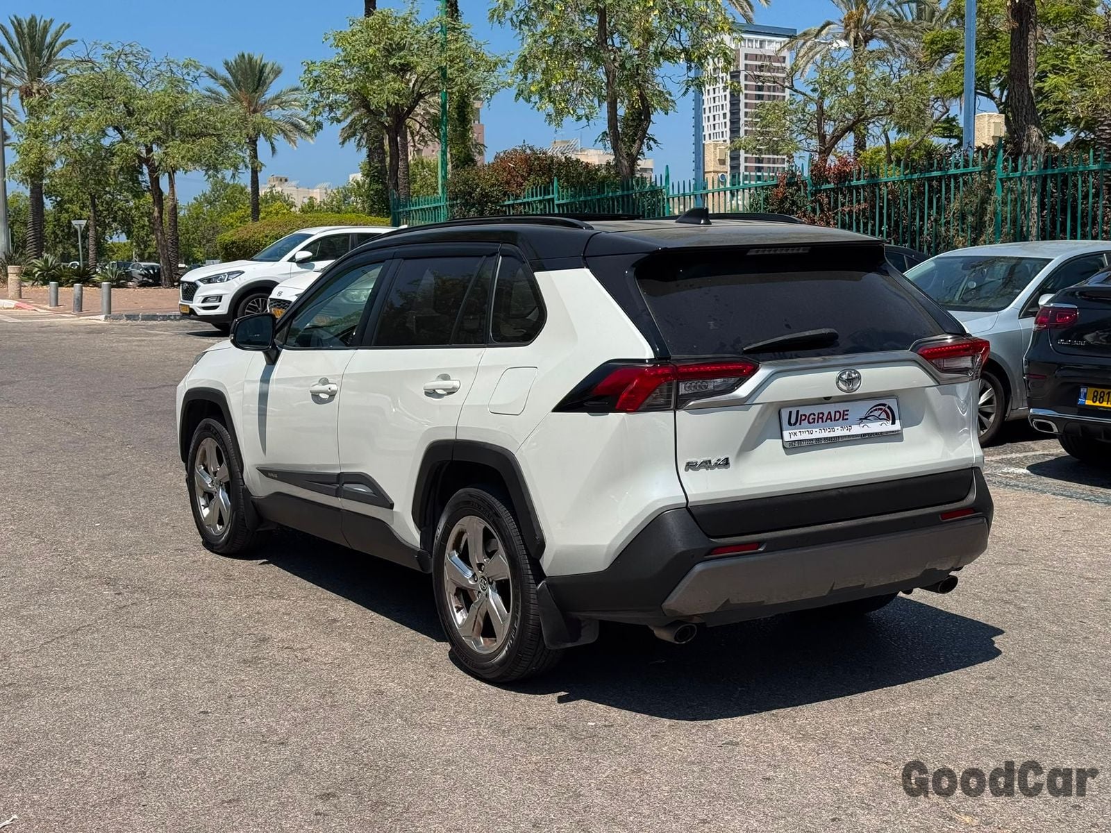 טויוטה RAV4 — תמונה 3 מתוך 10