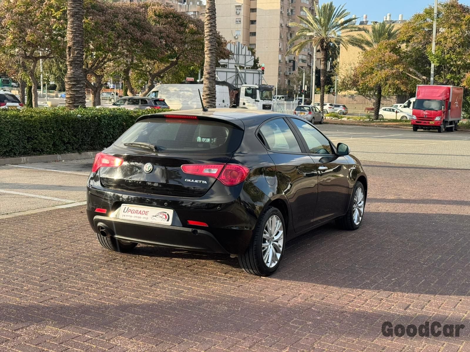 אלפא רומיאו ג'ולייטה — תמונה 6 מתוך 10