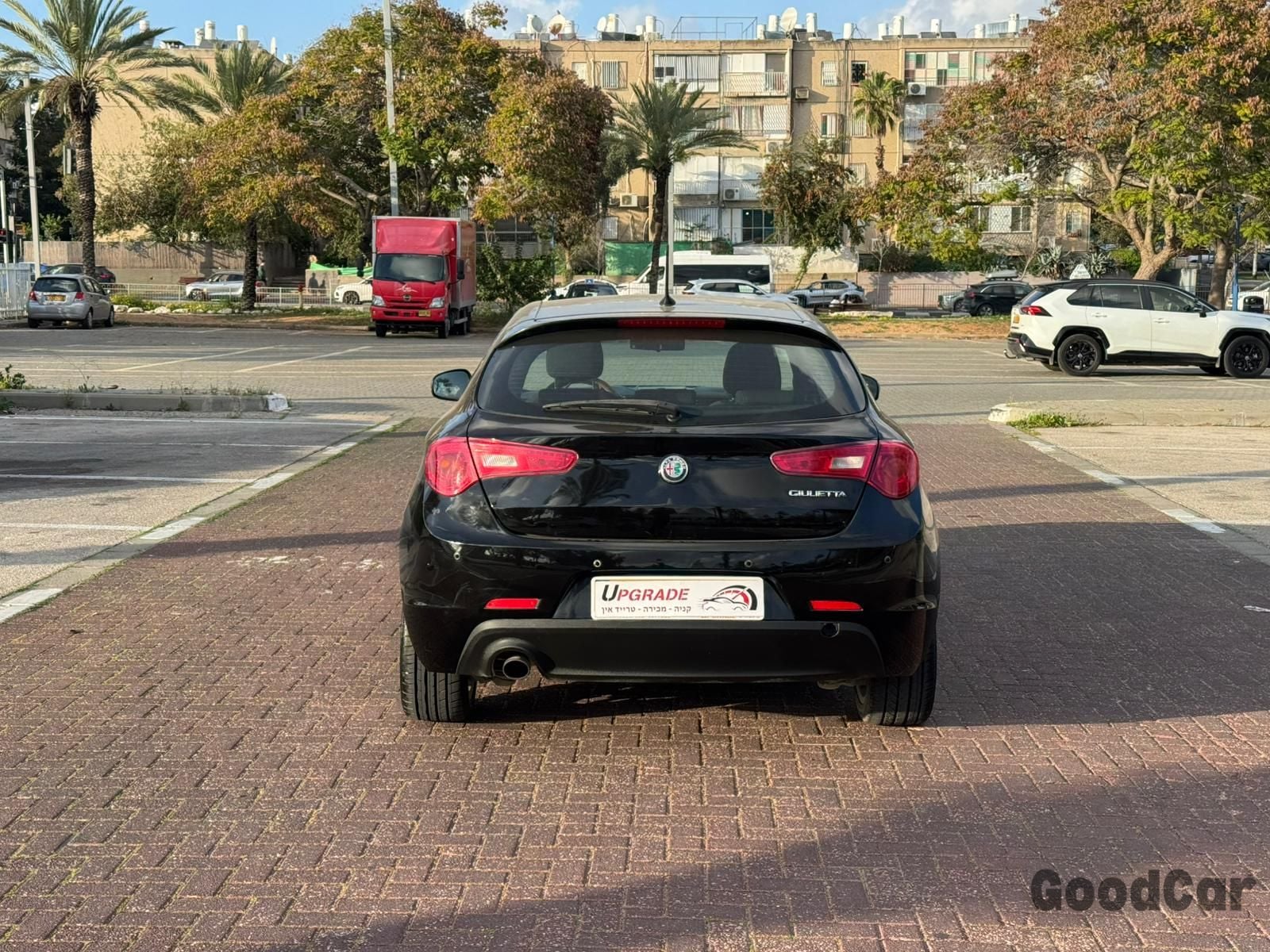 אלפא רומיאו ג'ולייטה — תמונה 4 מתוך 10