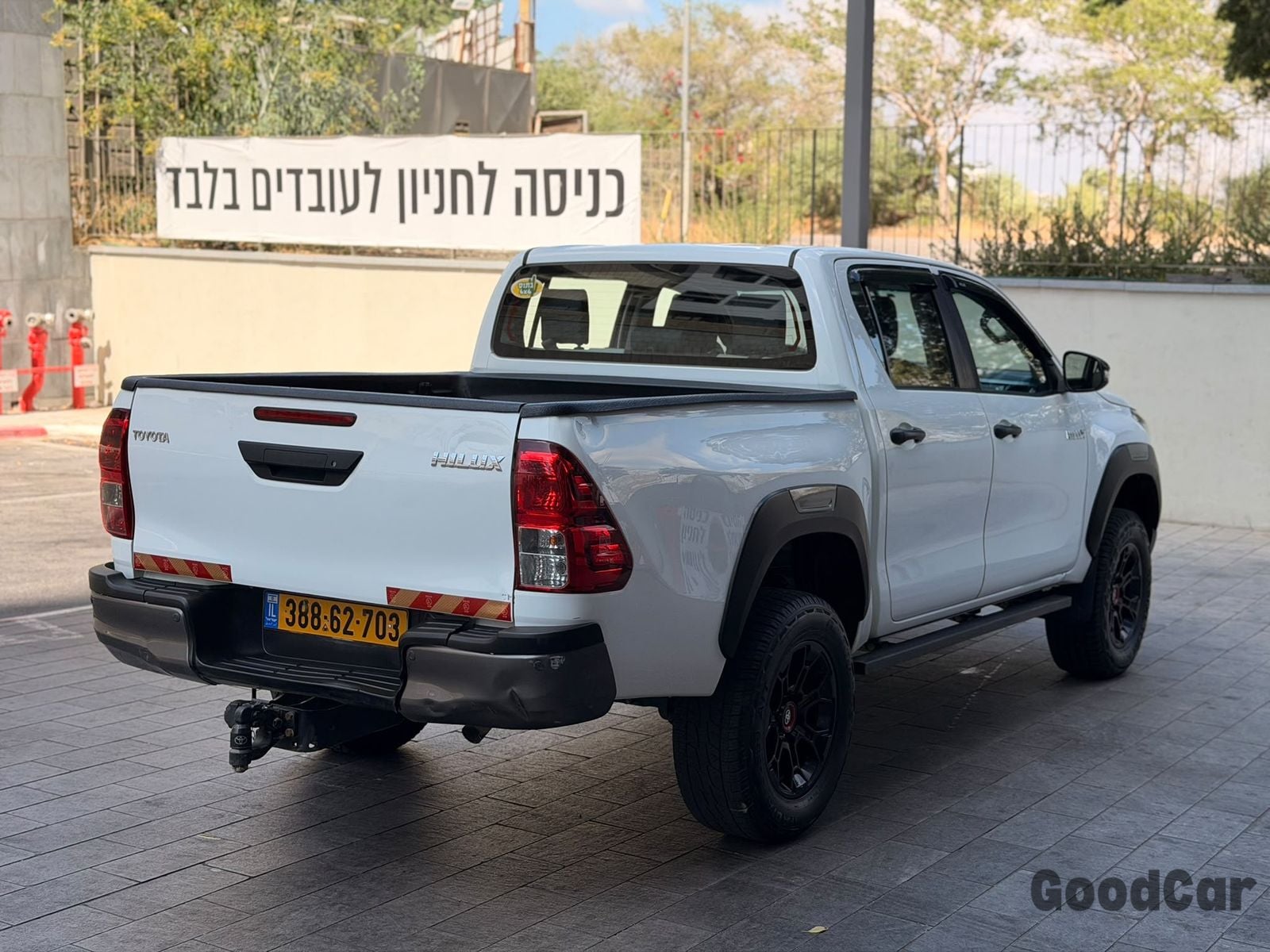 טויוטה היילקס — תמונה 6 מתוך 10