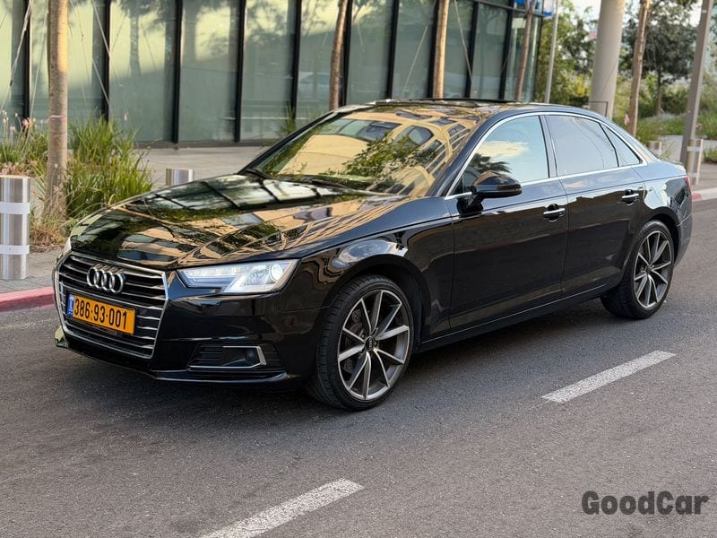 אאודי A4