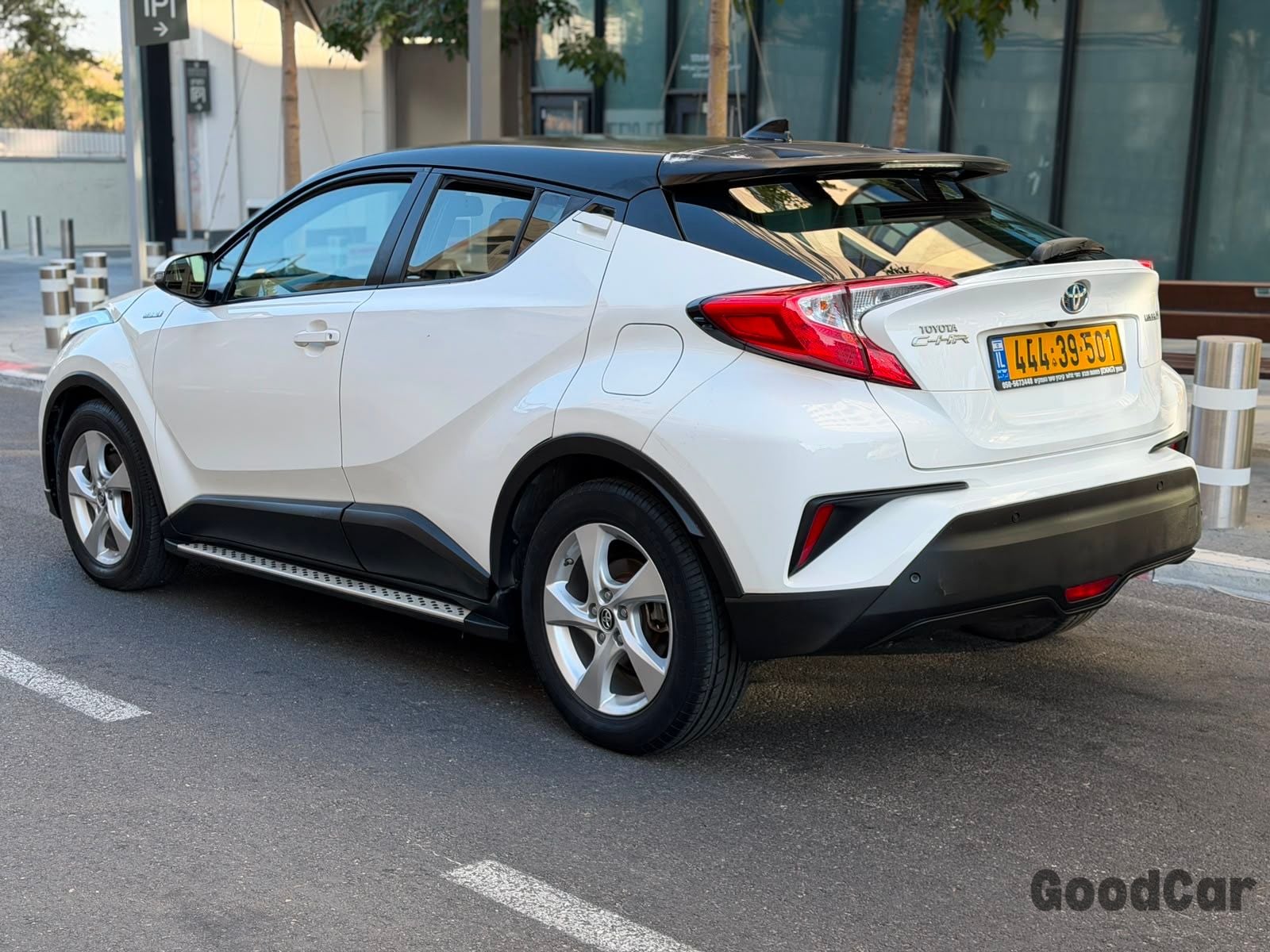 טויוטה C-HR — תמונה 6 מתוך 10