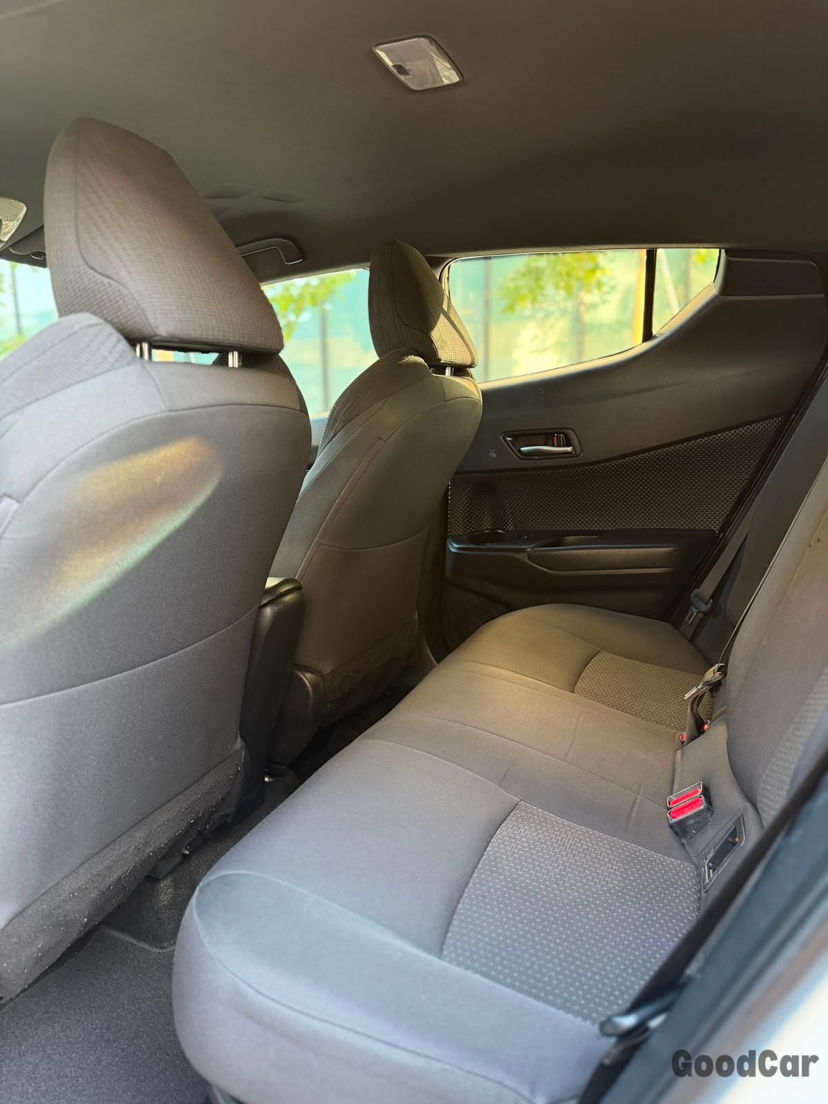 טויוטה C-HR — תמונה 9 מתוך 10