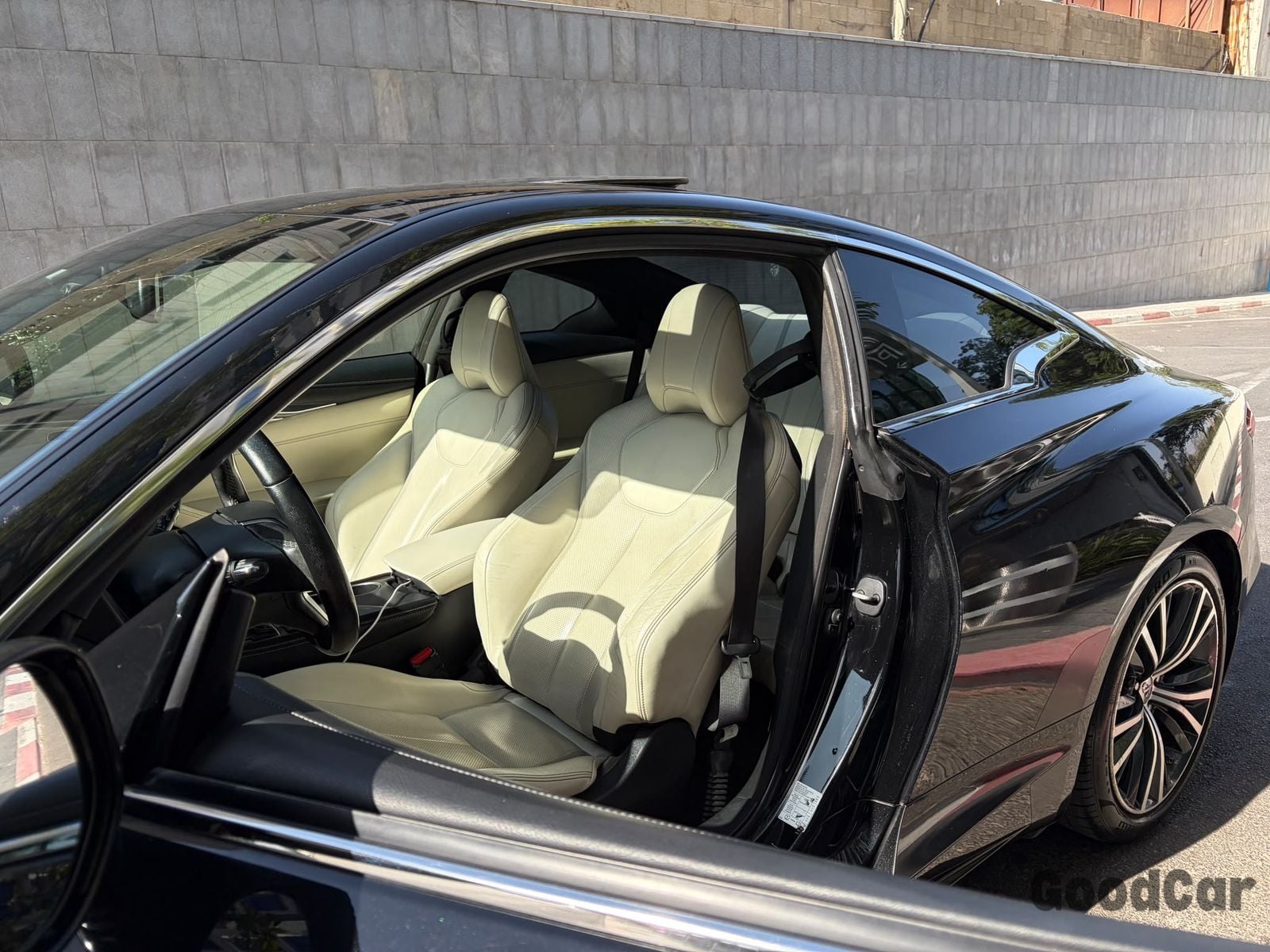 אינפיניטי Q60 — תמונה 7 מתוך 9