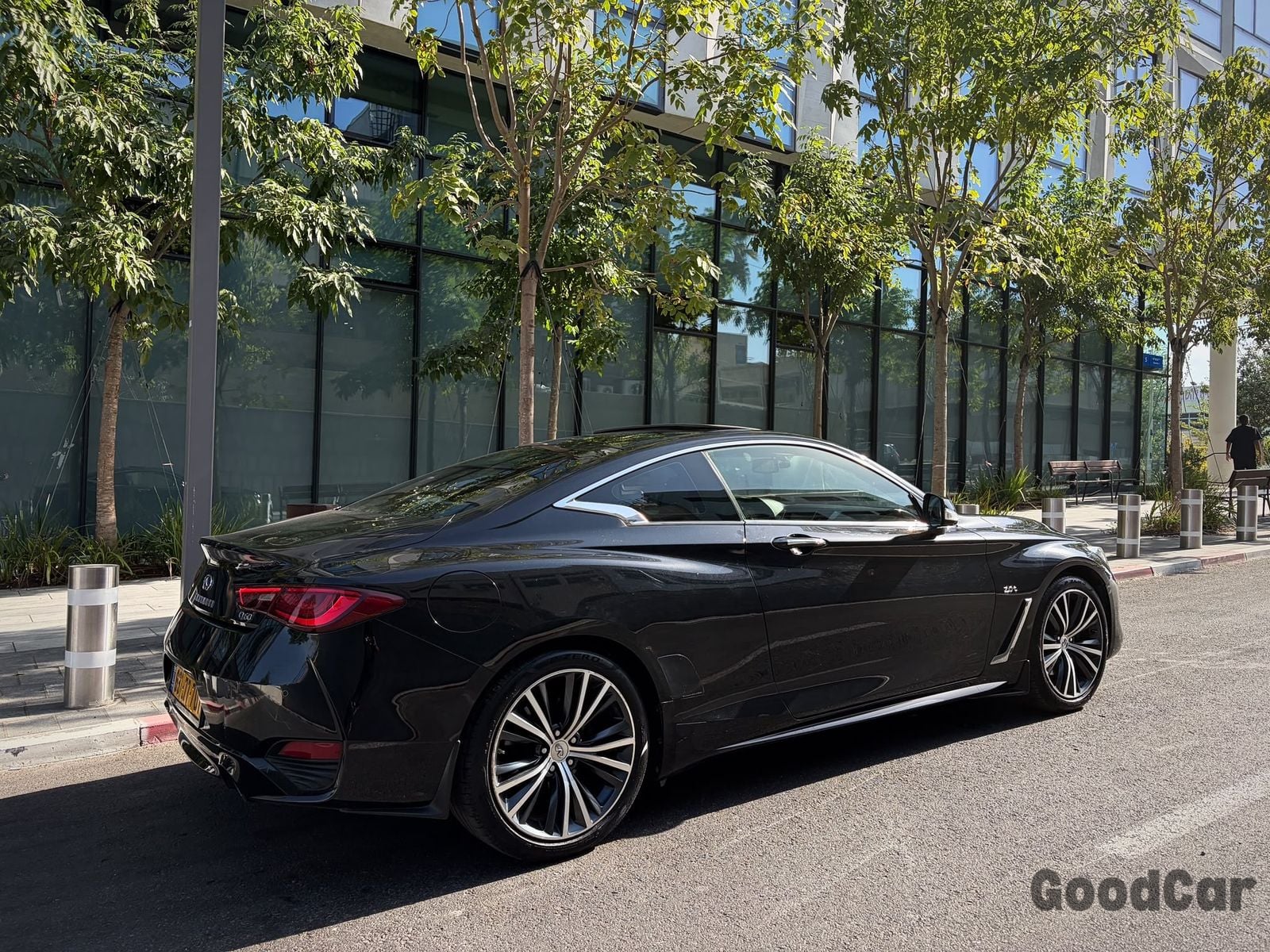 אינפיניטי Q60 — תמונה 4 מתוך 9